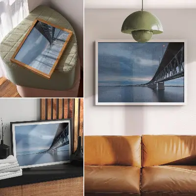Poster moderne brug over kalm water
