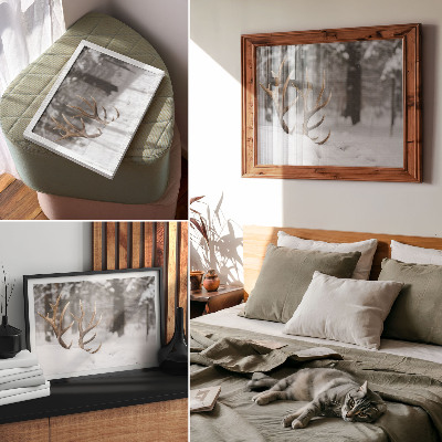 Moderne decoratieve poster Geweien in de sneeuw, winterbos, natuurlijke rust