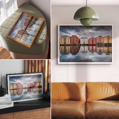 Stijlvolle wandposter Kleurrijke gebouwen aan het water - een harmonieuze compositie