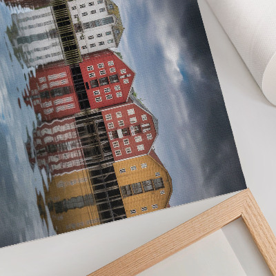 Stijlvolle wandposter Kleurrijke gebouwen aan het water - een harmonieuze compositie