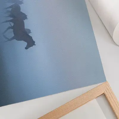 Wandposter Paarden in de mist een rustgevende compositie vol vrede
