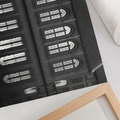 Poster architectonische elegantie met symmetrie en reflectie in harmonie