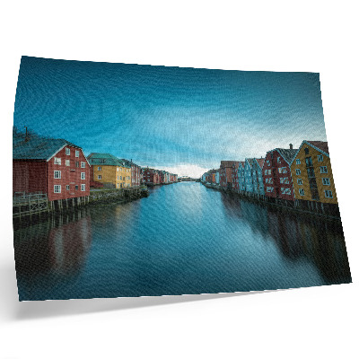 Moderne decoratieve poster Kleurrijke huizen weerspiegeld in de rivier, Scandinavische sfeer