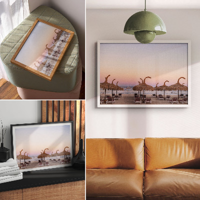 Stijlvolle wandposter Azuurblauwe, kalme zee, delicate roze horizon