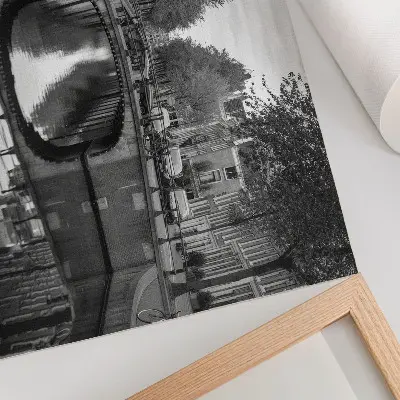 Stijlvolle wandposter met zwart-witte bruggen en stedelijke kanaalgezichten