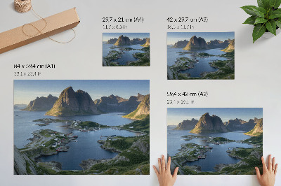 Moderne decoratieve poster Bergen en een rustige baai met kleurrijke huizen
