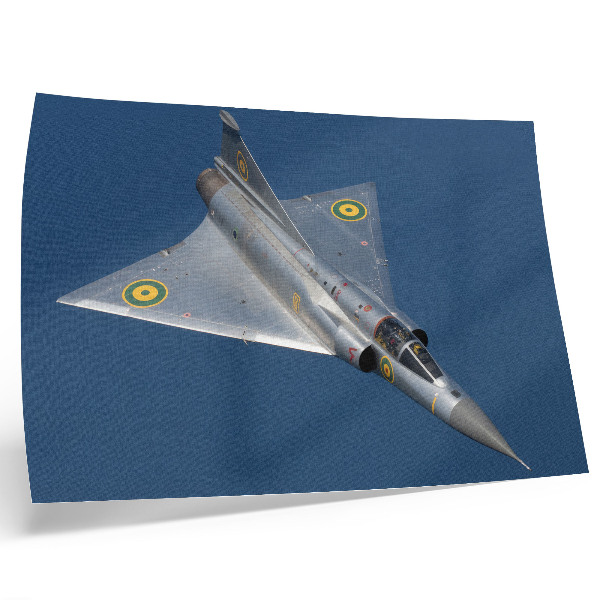 Moderne decoratieve poster Een dynamische militaire straaljager in de lucht