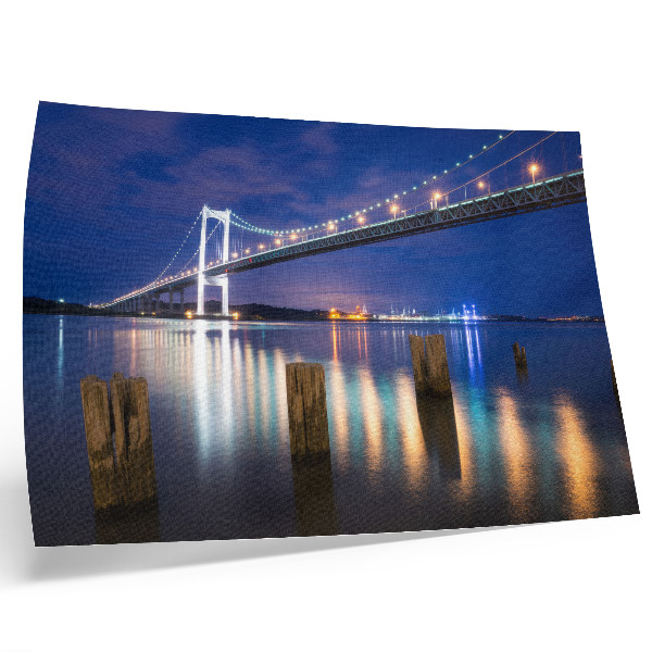 Moderne decoratieve poster Brug 's nachts, gloed, waterreflectie, harmonie
