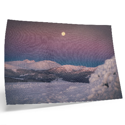 Stijlvolle wandposter met sneeuw bedekte bergen pastelroze maan
