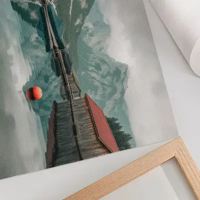 Moderne decoratieve poster weerspiegeling van een bergmeer met rustige houten boten