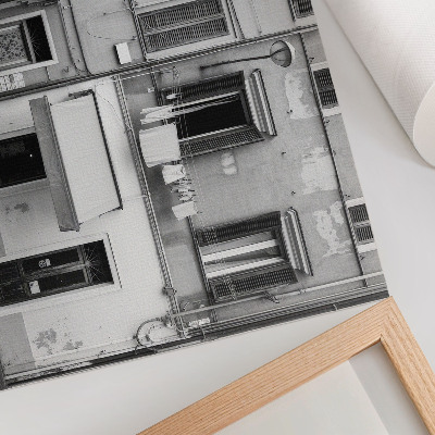Moderne decoratieve poster De gevel van het huurhuis, het contrast tussen zwart en wit, minimalisme.
