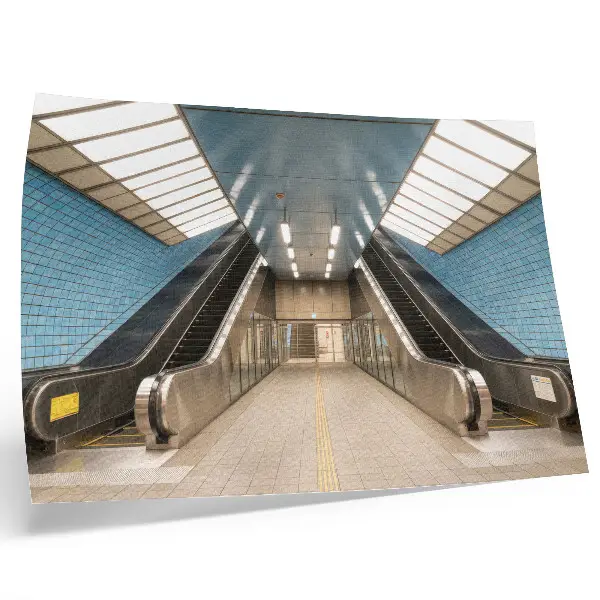 Poster moderne trap met blauwe tegels in symmetrie