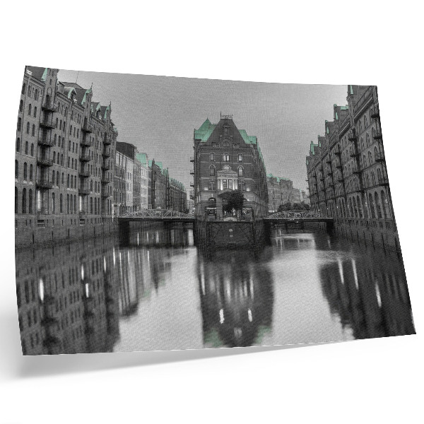 Stijlvolle wandposter Kanaal met industriële gebouwen, weerspiegelingen in het water