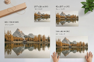 Poster Bergen, weerspiegeling, huisje, gouden bomen, kalm meer