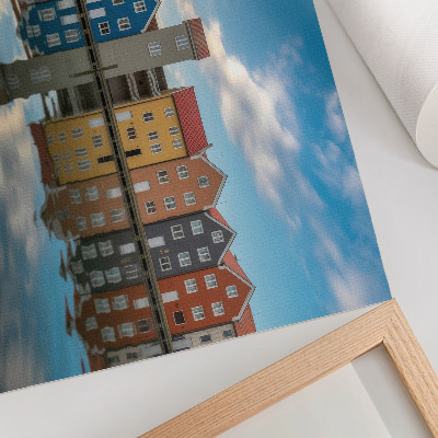 Stijlvolle wandposter Kleurrijke huizen met weerspiegelingen in het water, architectuur