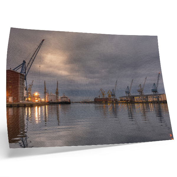 Moderne decoratieve poster Havenkranen in de atmosfeer weerspiegeld in het water