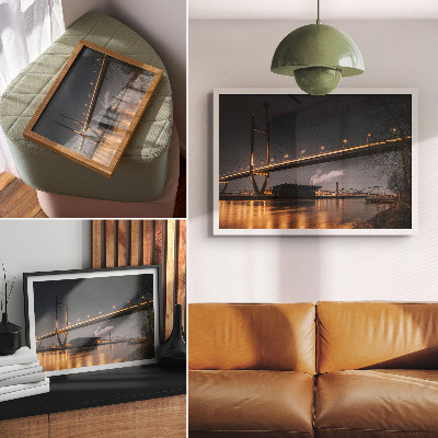 Stijlvolle wandposter Brug 's nachts, moderne constructie, vredige sfeer