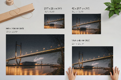 Stijlvolle wandposter Brug 's nachts, moderne constructie, vredige sfeer