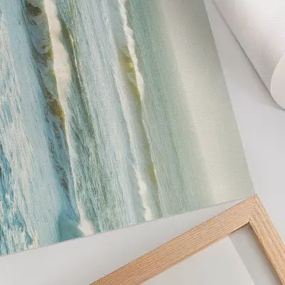 Stijlvolle wandposter met dynamisch kustlandschap van de zee en golven