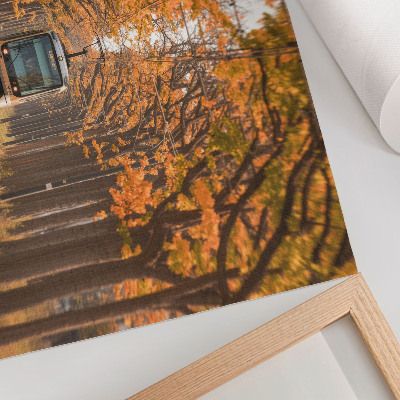 Moderne decoratieve poster Herfsttunnel met een tram in het midden