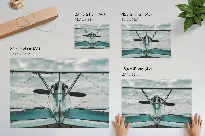 Stijlvolle wandposter vooraanzicht van een dubbeldekker met industriële elegantie