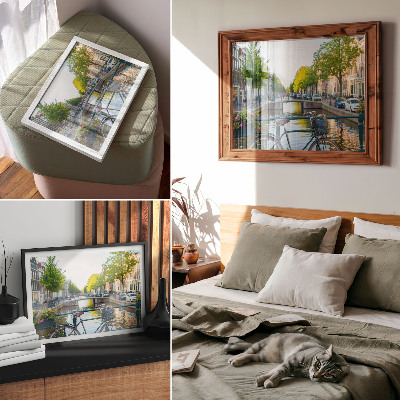 Moderne decoratieve poster Kanaal, brug, bomen, gebouwen, fiets, bloemen