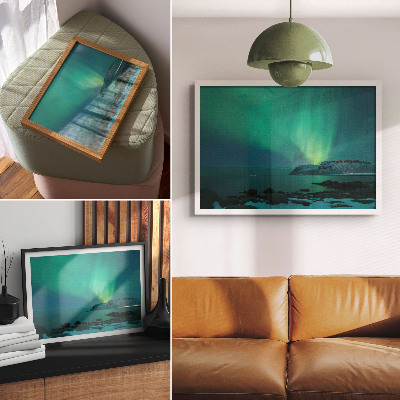 Moderne decoratieve poster Groene aurora, fonkelende lichtjes, kalm oppervlak