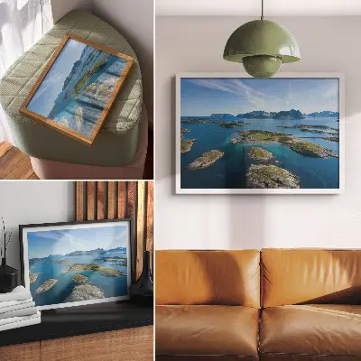 Moderne decoratieve poster met eilanden, bergen, blauwe lucht en groene vegetatie