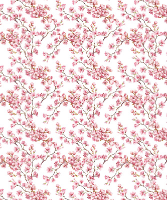 Rolgordijn voor raam met roze bloemblaadjes van knoppen aan de boom