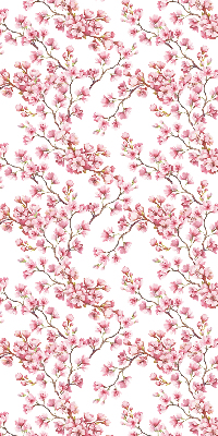 Rolgordijn voor raam met roze bloemblaadjes van knoppen aan de boom