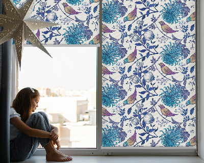 Binnengordijn in blauwe boombloemen