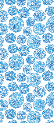 Binnenrolgordijn voor raam met blauwe bloemblaadjescirkels