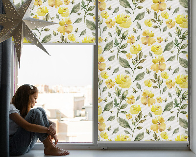Rolgordijn voor raam met gele bloemen
