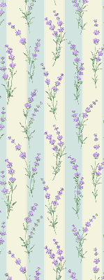Binnenrolgordijn voor raam met paarse bloemen