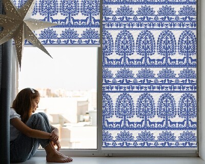 Rolgordijn voor balkondeur in blauw patroon