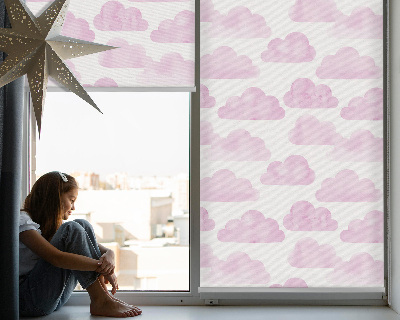Stoffen rolgordijn in roze wolken
