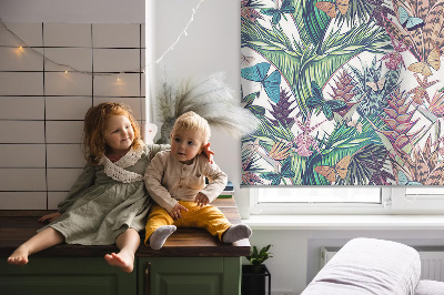 Binnengordijn met vlinders op bloemen