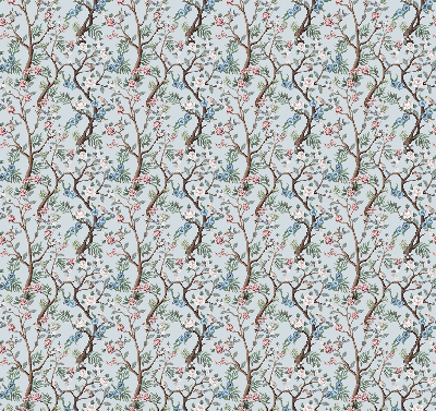 Binnengordijn met bloemenranken op een lichte achtergrond