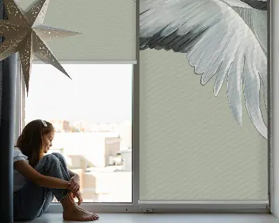 Binnenrolgordijn voor raam met een kraanvogel in vlucht