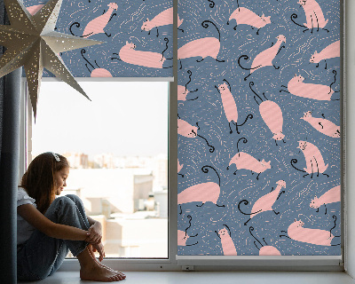 Binnenshuis verduisterend rolgordijn in roze met kattenprint