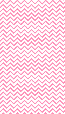 Verduisterend rolgordijn voor een balkondeur met horizontale roze zigzaglijnen