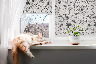Binnenshuis verduisterend rolgordijn met getekende bloemenprint