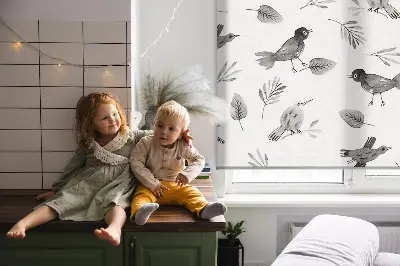 Verduisterend binnengordijn met getekende vogels en bladeren