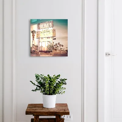 Sleutelkastje binnen Retro motel