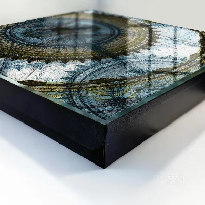 Sleutelkastje binnen Geometrische mandala