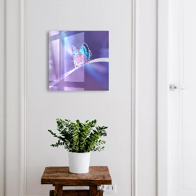 Sleutelkastje binnen Kleurrijke vlinder