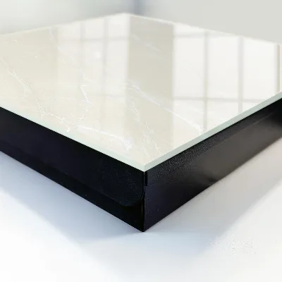 Sleutelkastje binnen Marmeren elegantie