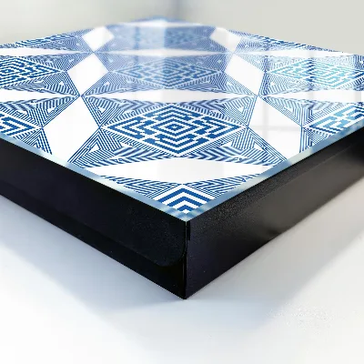 Sleutelkastje binnen Geometrisch patroon