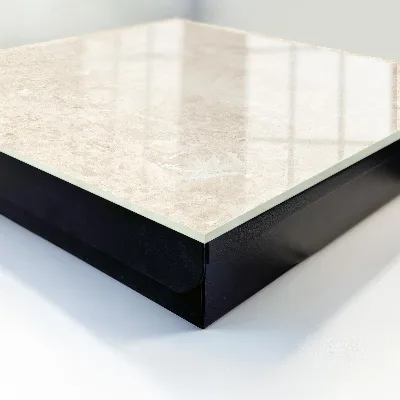 Sleutelkastje binnen Romige elegantie