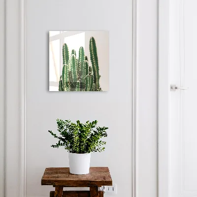 Sleutelkastje binnen Groene cactussen